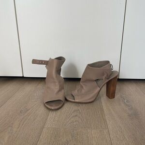 Elegant Taupe Heeled Sandals